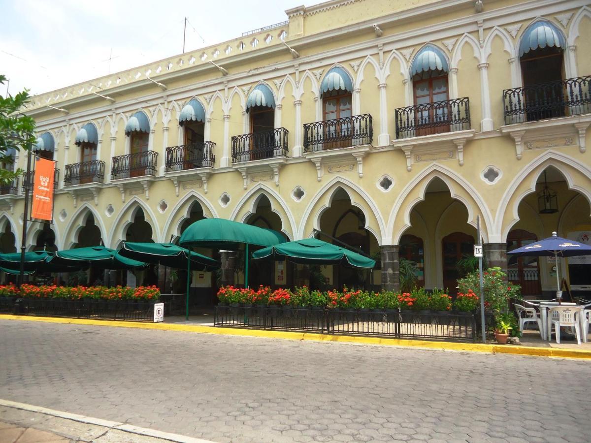 Hotel Concierge Plaza كوليما المظهر الخارجي الصورة