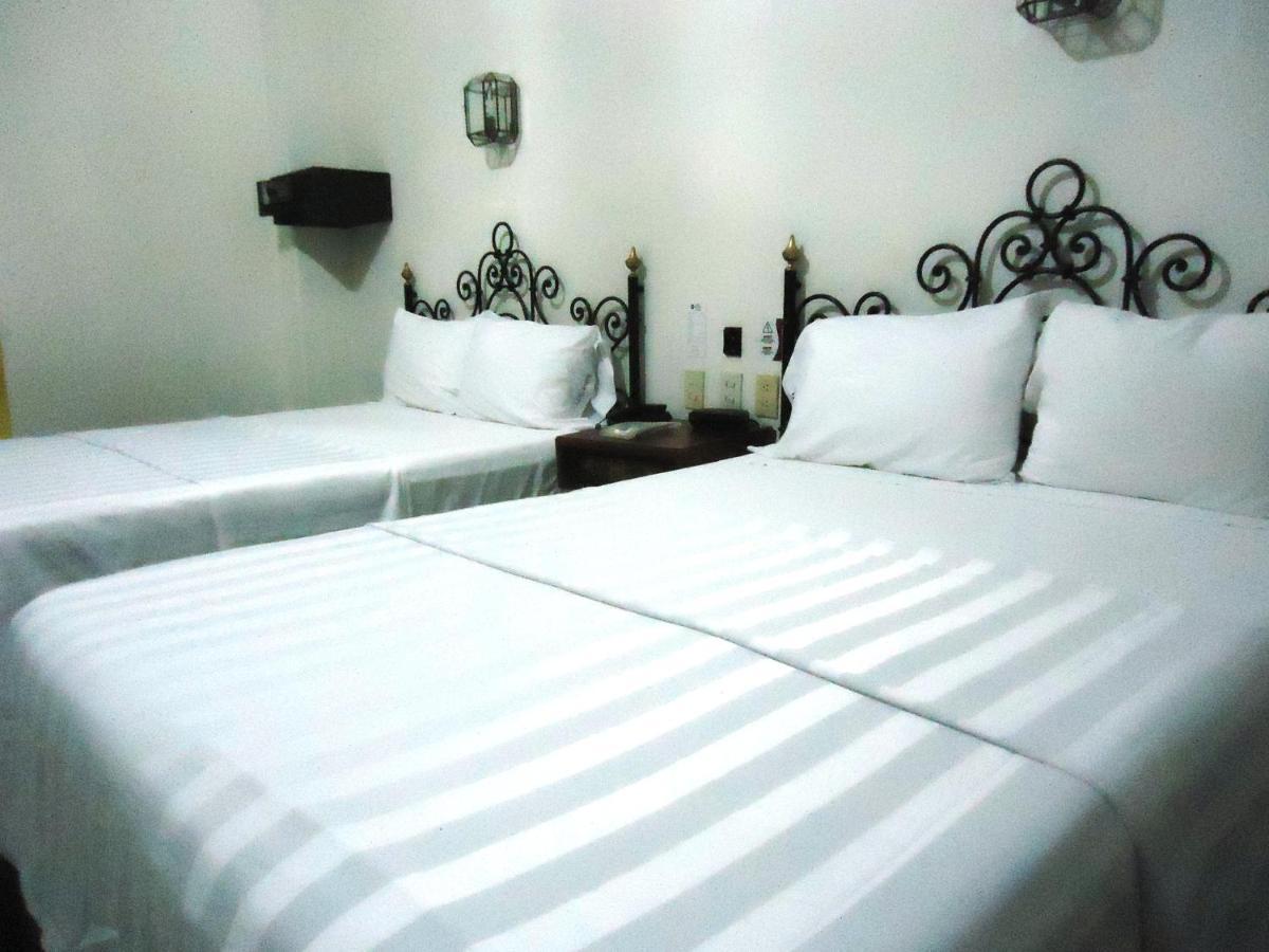 Hotel Concierge Plaza كوليما المظهر الخارجي الصورة