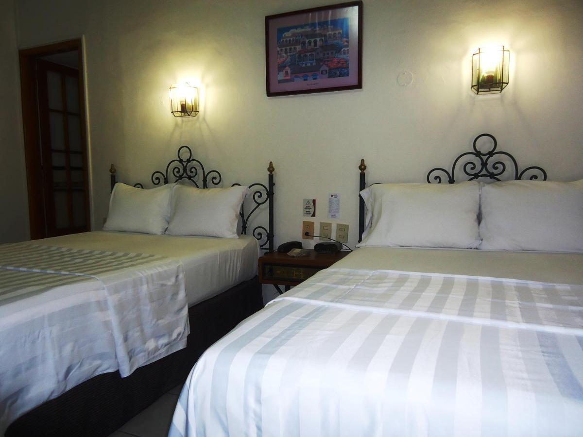 Hotel Concierge Plaza كوليما المظهر الخارجي الصورة
