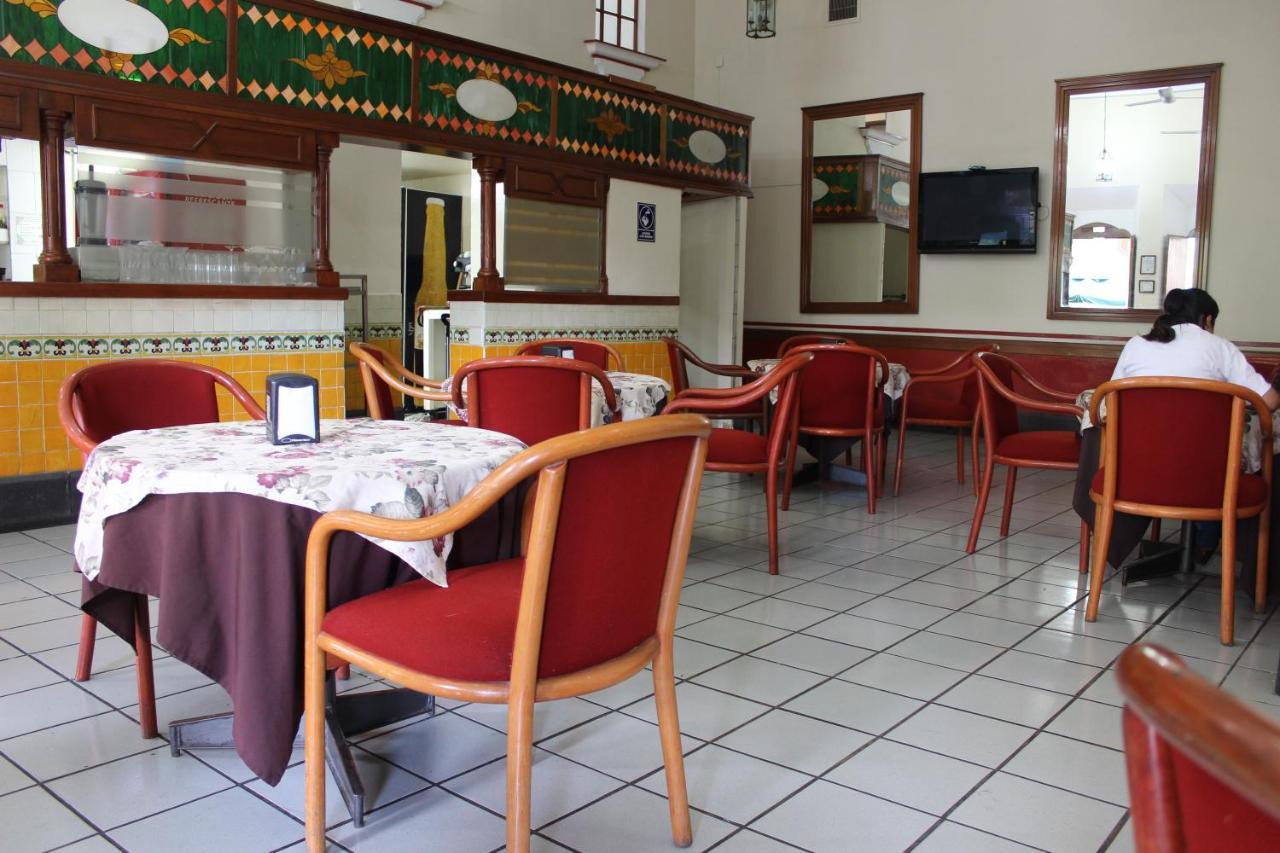 Hotel Concierge Plaza كوليما المظهر الخارجي الصورة