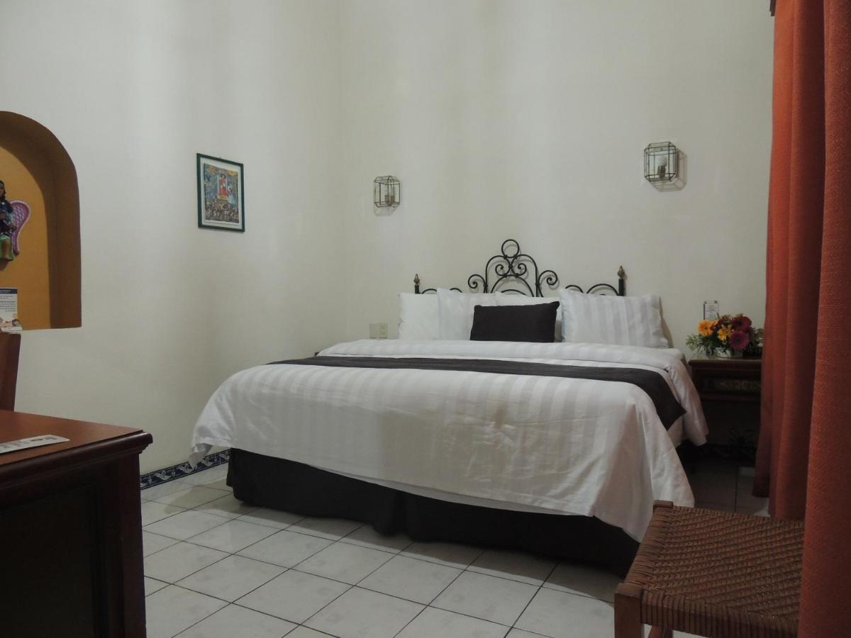 Hotel Concierge Plaza كوليما المظهر الخارجي الصورة