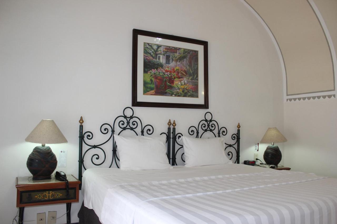 Hotel Concierge Plaza كوليما المظهر الخارجي الصورة